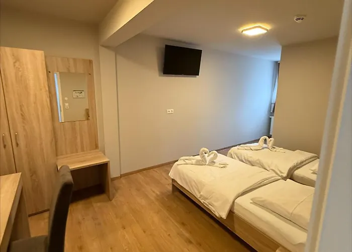 Pension Villa Colosseo Im Herzen Von Meiningen