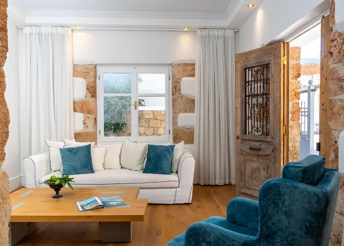 Kostis Parthenis Residence