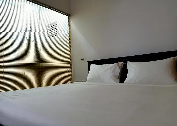 Greenfield Bedz
