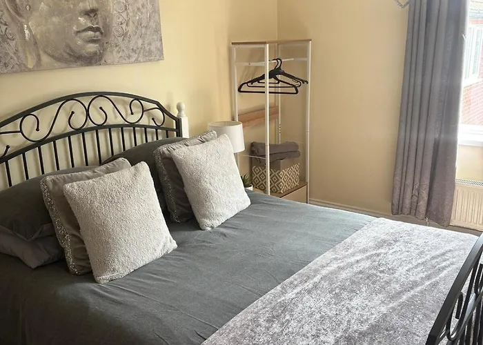 Cleethorpes Apts Free Parking Perfect For Contractors