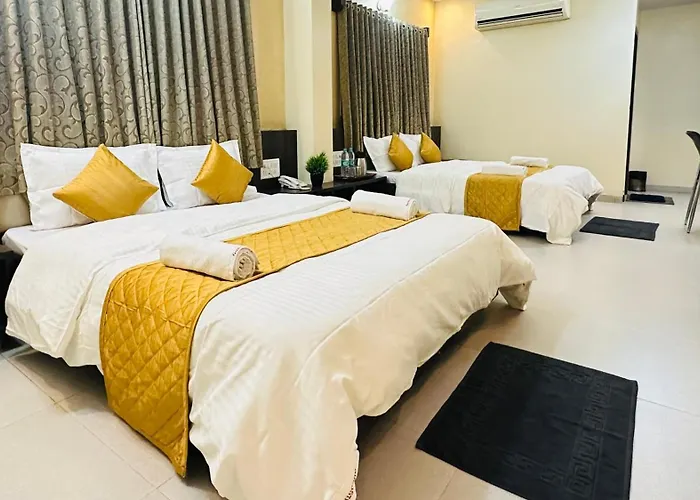 Hotel Sai Gurusthan