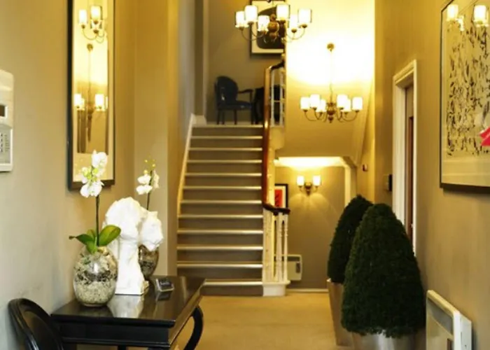 Kensington House Aparthotel
