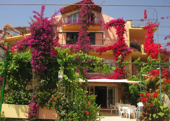 Domus De Janas Sul Mare