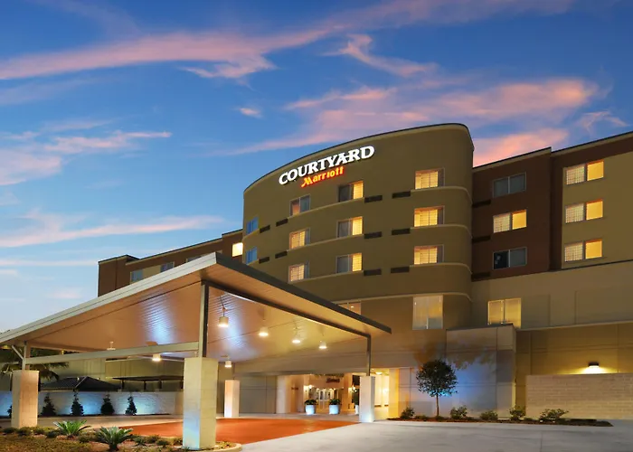 Courtyard Marriott Houston Pearland Hotel