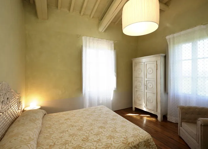 Tenuta Santi Giacomo E Filippo