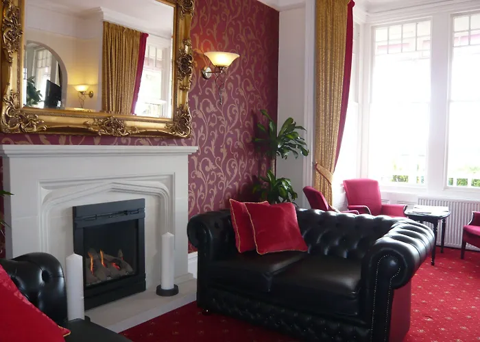 Queenswood Hotel