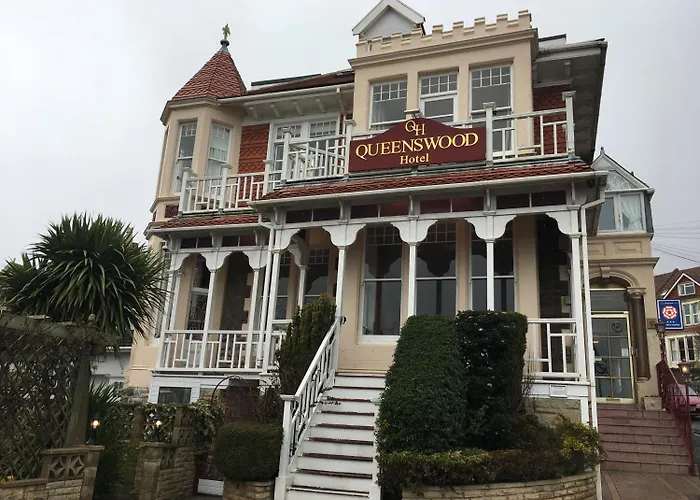 Queenswood Hotel