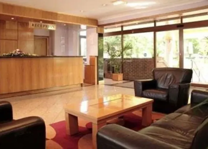 Parkside International Hotel