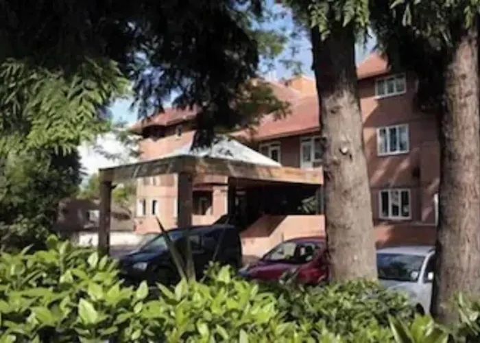 Parkside International Hotel