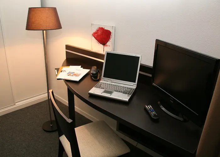 Nemea Appart Hotel Home Suite Nancy Centre