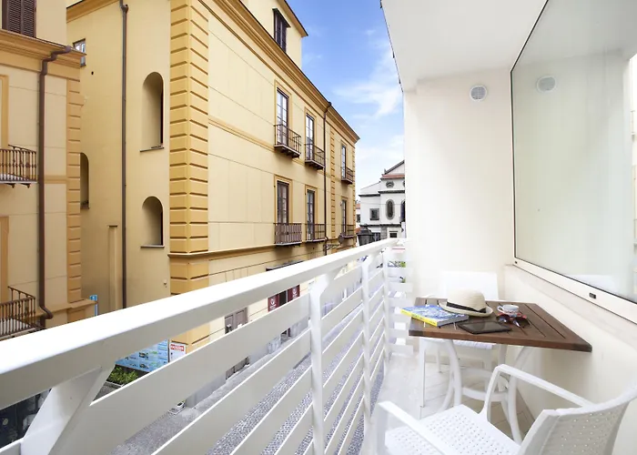 Hotel Tasso Suites & Spa