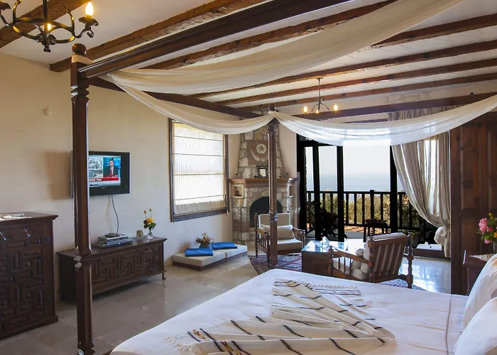Mandarin & Mango Boutique Hotel