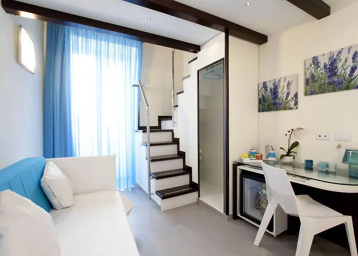 Sorrento Flats