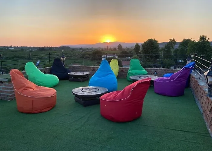 Rebetika Hotel & Bistro
