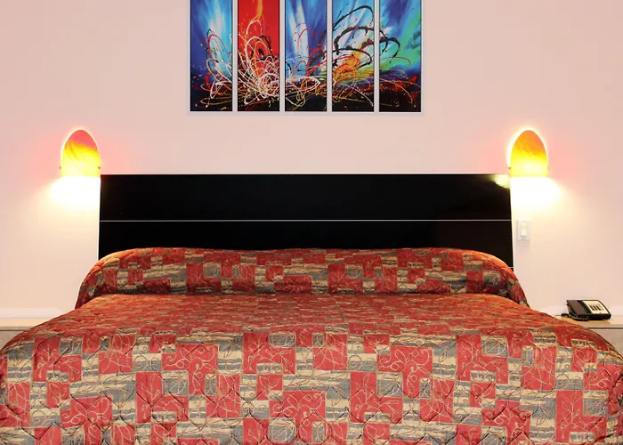 Crystal Star Inn Edmonton Airport With Free Shuttle To And From Airport