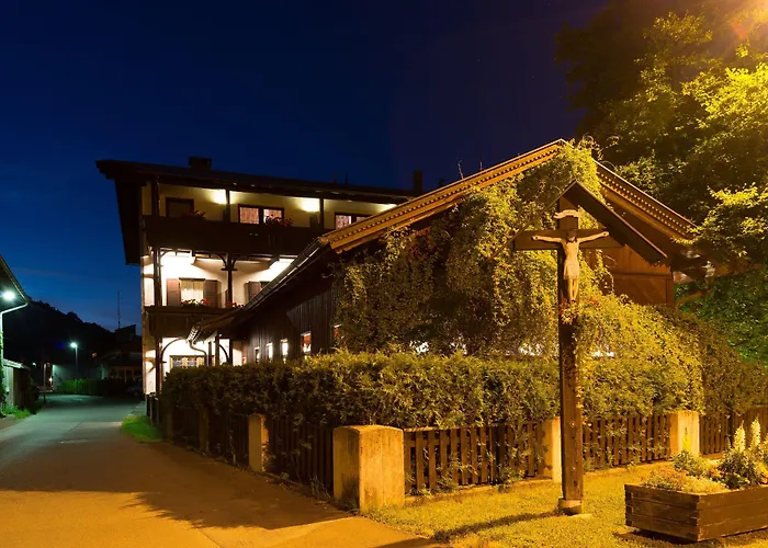 Hotel Krone Tirol