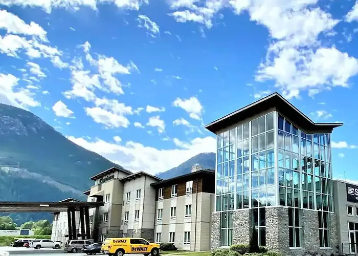 Sandman Hotel And Suites Squamish