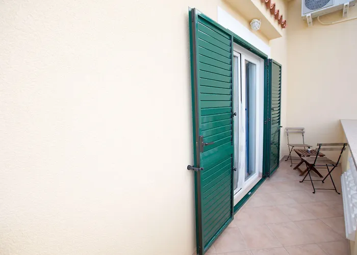 Pansion Villa Bok
