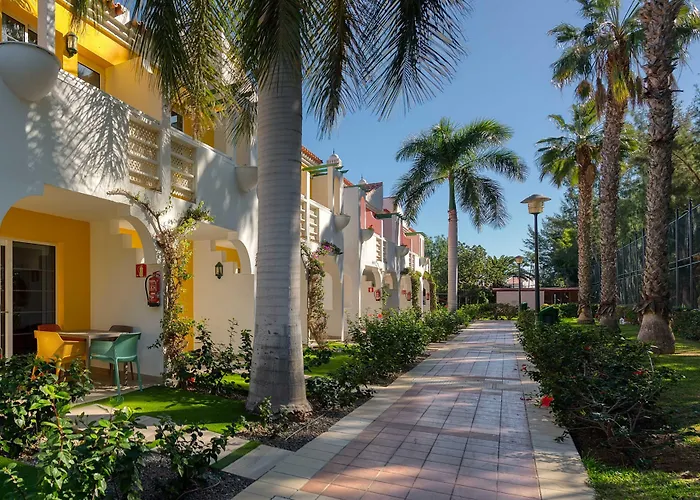 Bungalows Cordial Green Golf