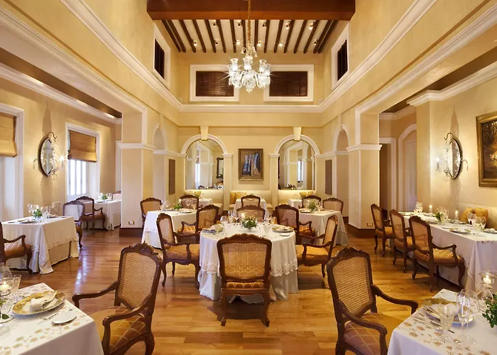 Taj Falaknuma Palace