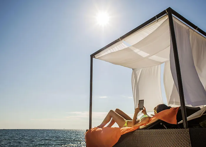 Valamar Riviera Hotel & Residence (Adults Only)