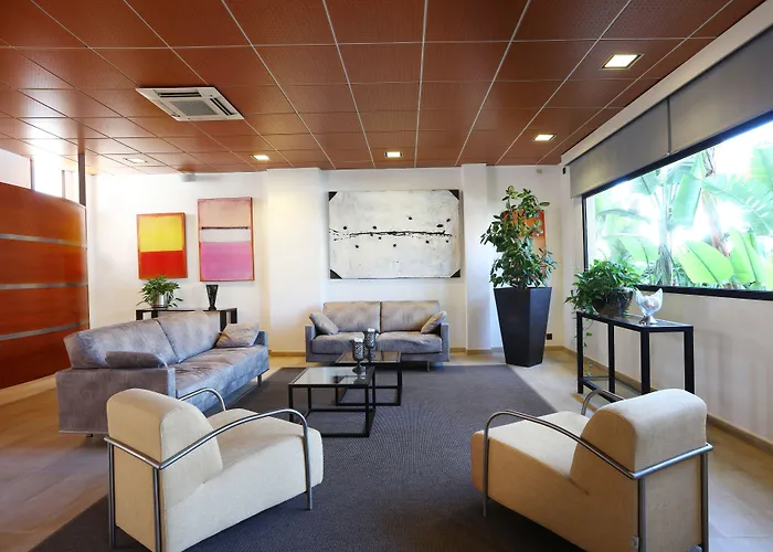 Apartamentos Jade - Adults Only