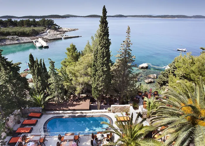Hotel Podstine