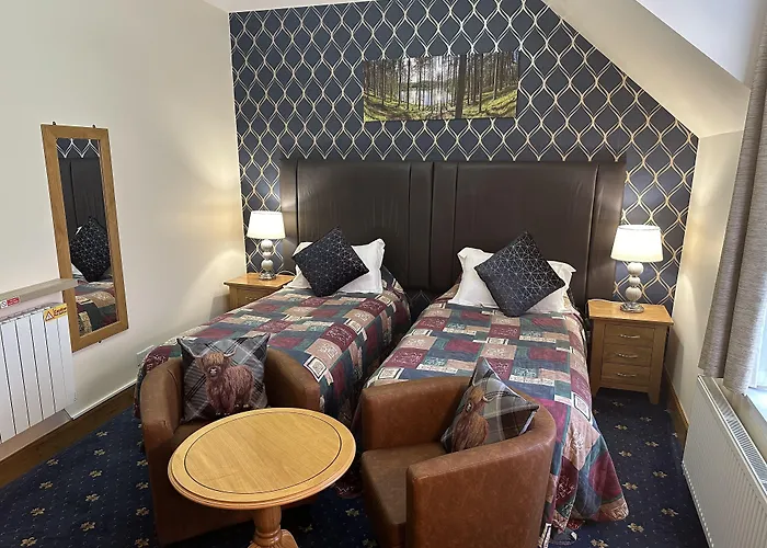The Glen Hotel Newtonmore - Rooms, Bar & Restaurant