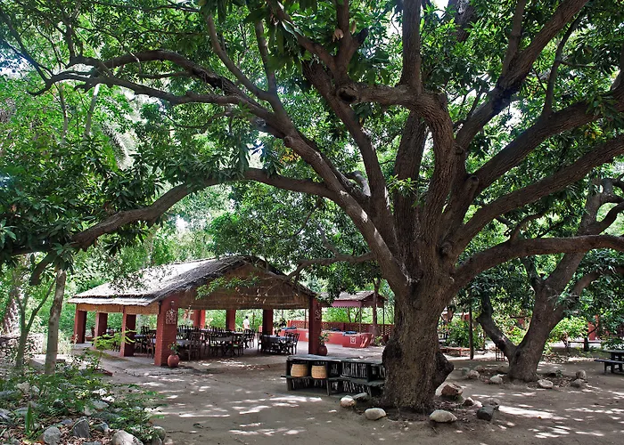 Welcomheritage Maharani Bagh Orchard Retreat
