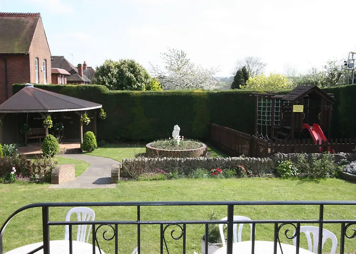Grange Moor Hotel