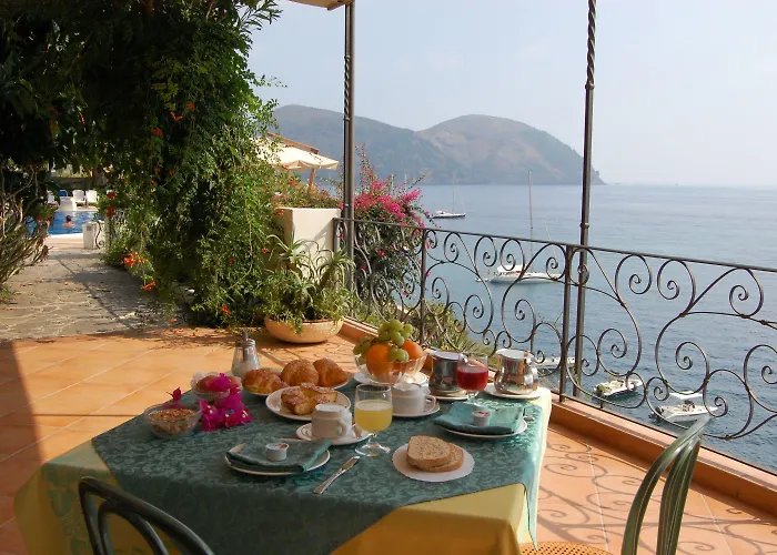 Hotel Giardino Sul Mare