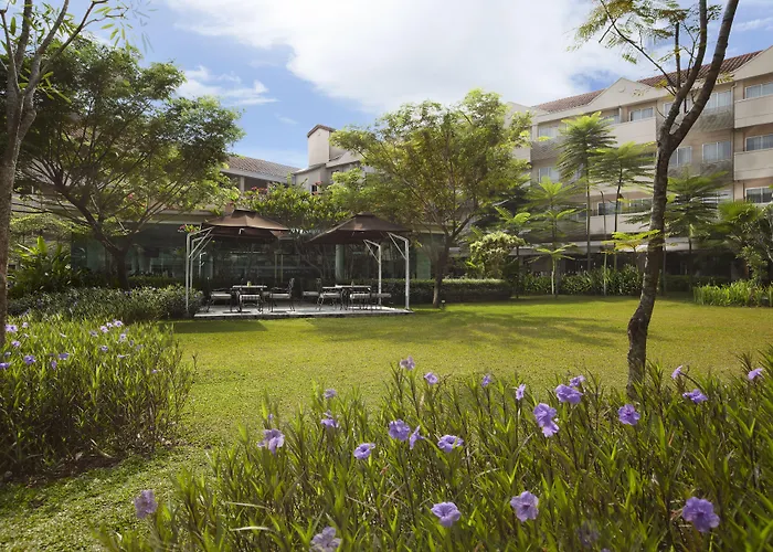 Delonix Hotel Karawang