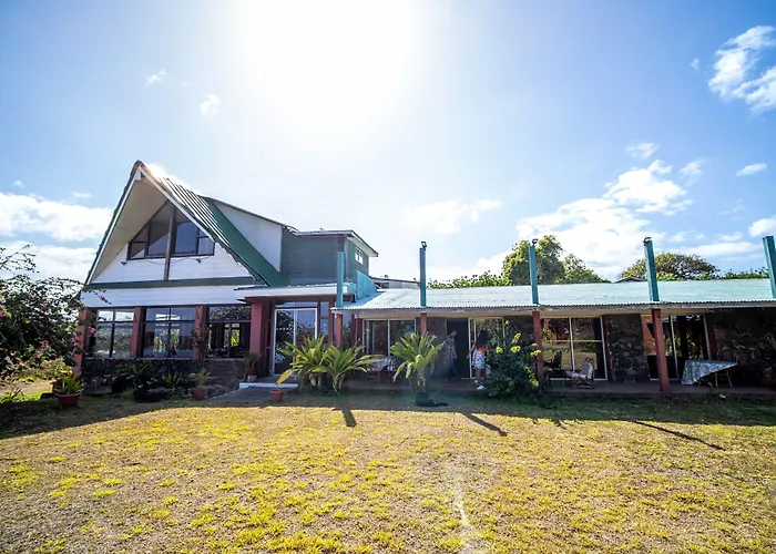Tupa Hotel