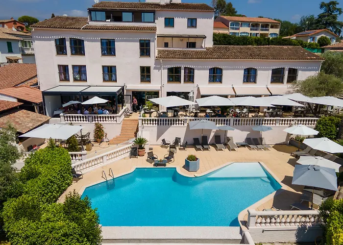 Logis Hotel Perla Riviera & Restaurant