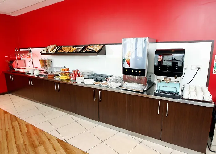 Travelodge Valencia Aeropuerto