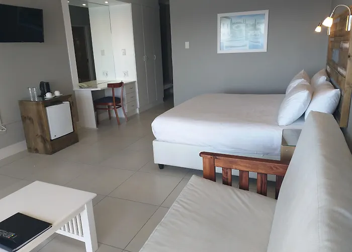 Diaz Hotel And Resort