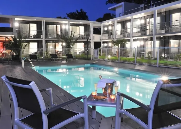 Hotel Eden Park Pau Est, Avec Piscine