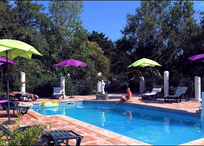 Les Jardins Du Patriarche Hotel