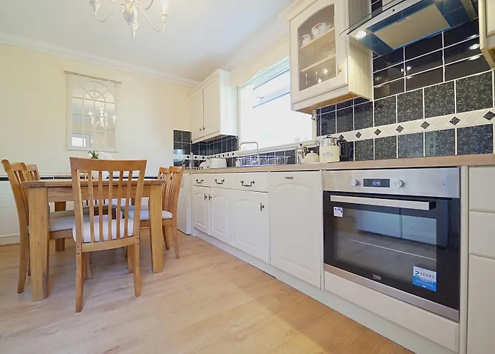 The Old Tramhouse Self Catering Traditional Charming Apartments Located In The Heart Of Historic Stirling For Short-Long Stays In Stirling For Tourism & Events & Contractor Base Stays For Central Belt Area & Open To Book All Year Round