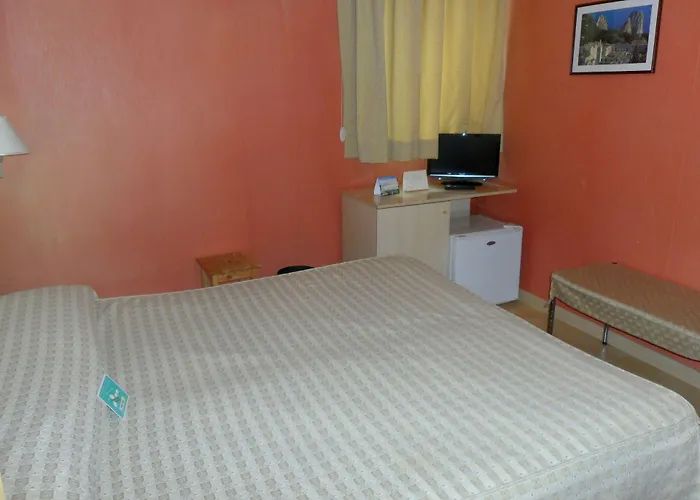 Hotel Diecimare
