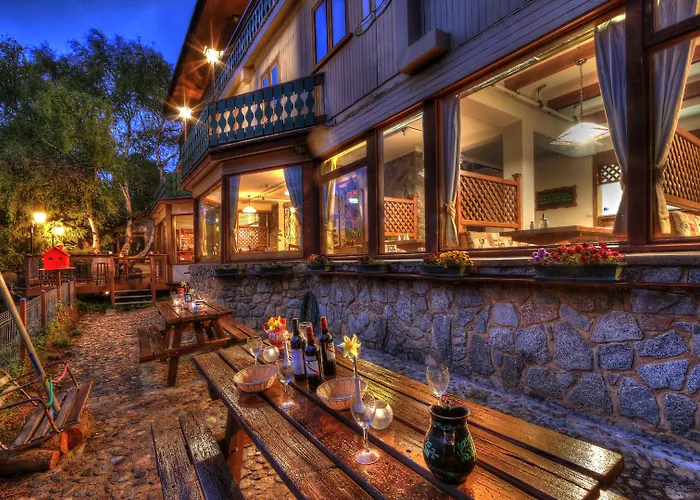 Candlelight Lodge