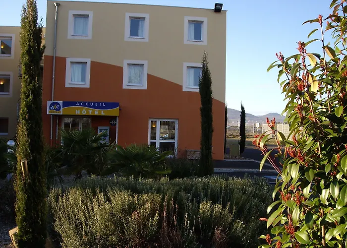 Ace Hotel Clermont Ferrand La Pardieu