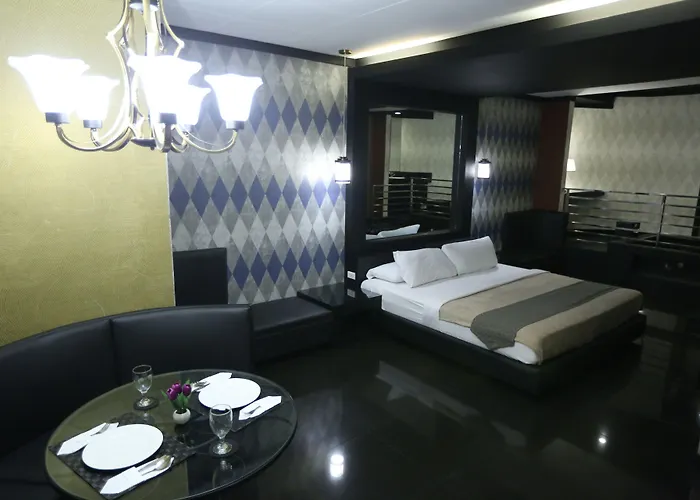 Victoria Court North Edsa