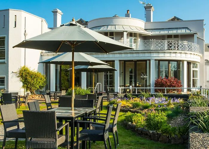 Cliffden Hotel