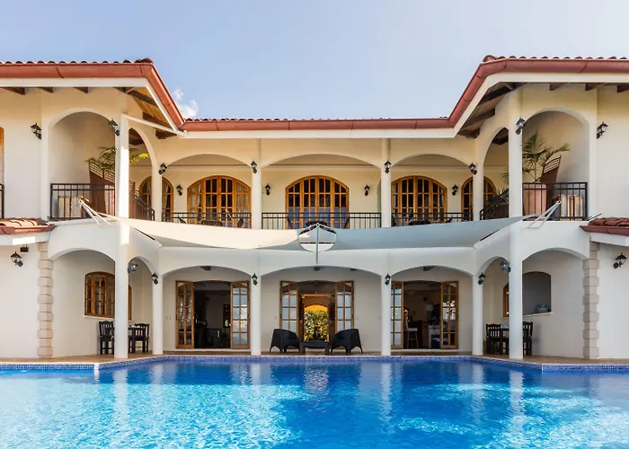 El Castillo Luxury Boutique Hotel- (Adults Only)