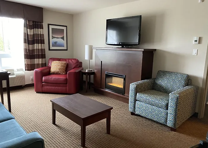 Ramada By Wyndham Creston