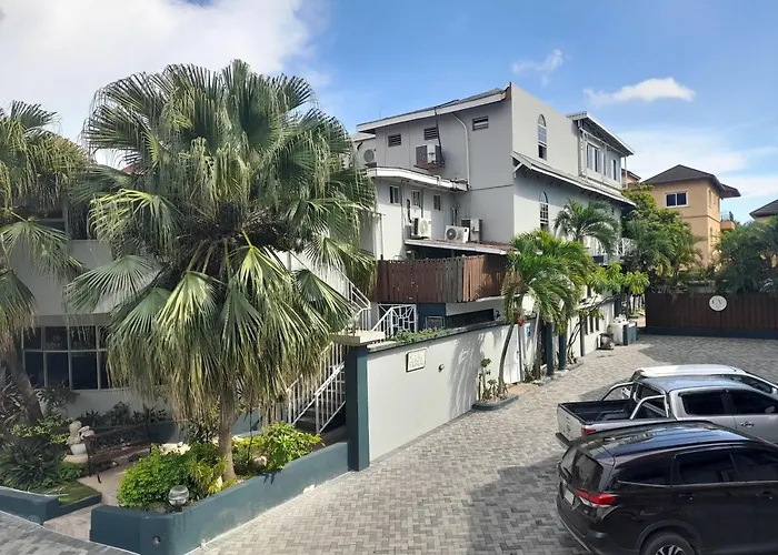 Christar Villas Hotel