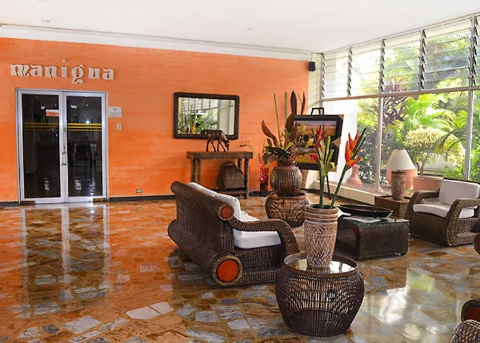 Hotel Del Llano