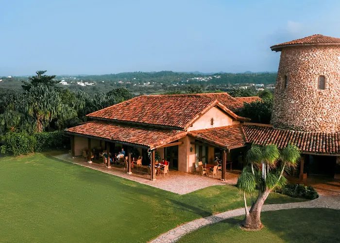 Royal Isabela