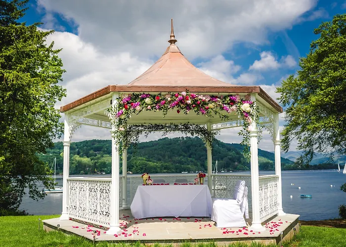 Storrs Hall Hotel On The Shore Of Lake Windermere (Adults Only)